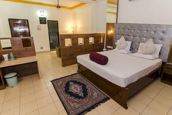 Hotel Little Palace Dibrugarh Exterior foto